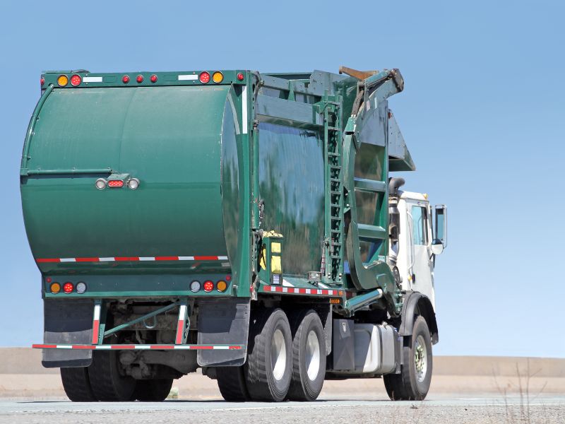 Ritiro materiali in ambiente in Piemonte da CMA Asfalti a Chieri (Torino)